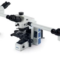 多人共覽生物顯微鏡